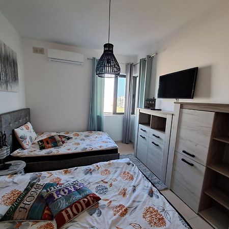 Sunshine Court Budget St. Paul's Bay Exteriör bild