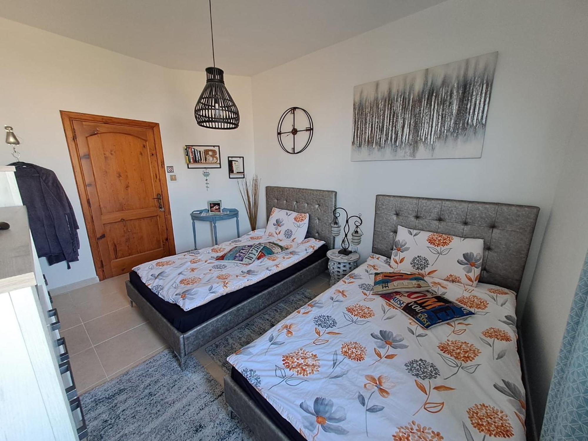 Sunshine Court Budget St. Paul's Bay Exteriör bild